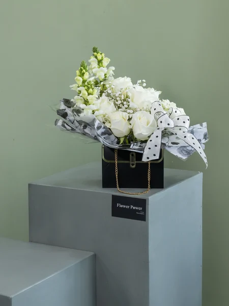 Timeless White